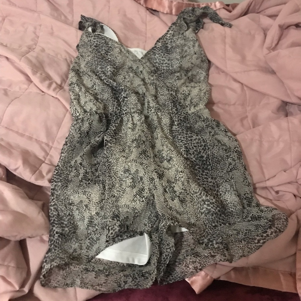 Romper.